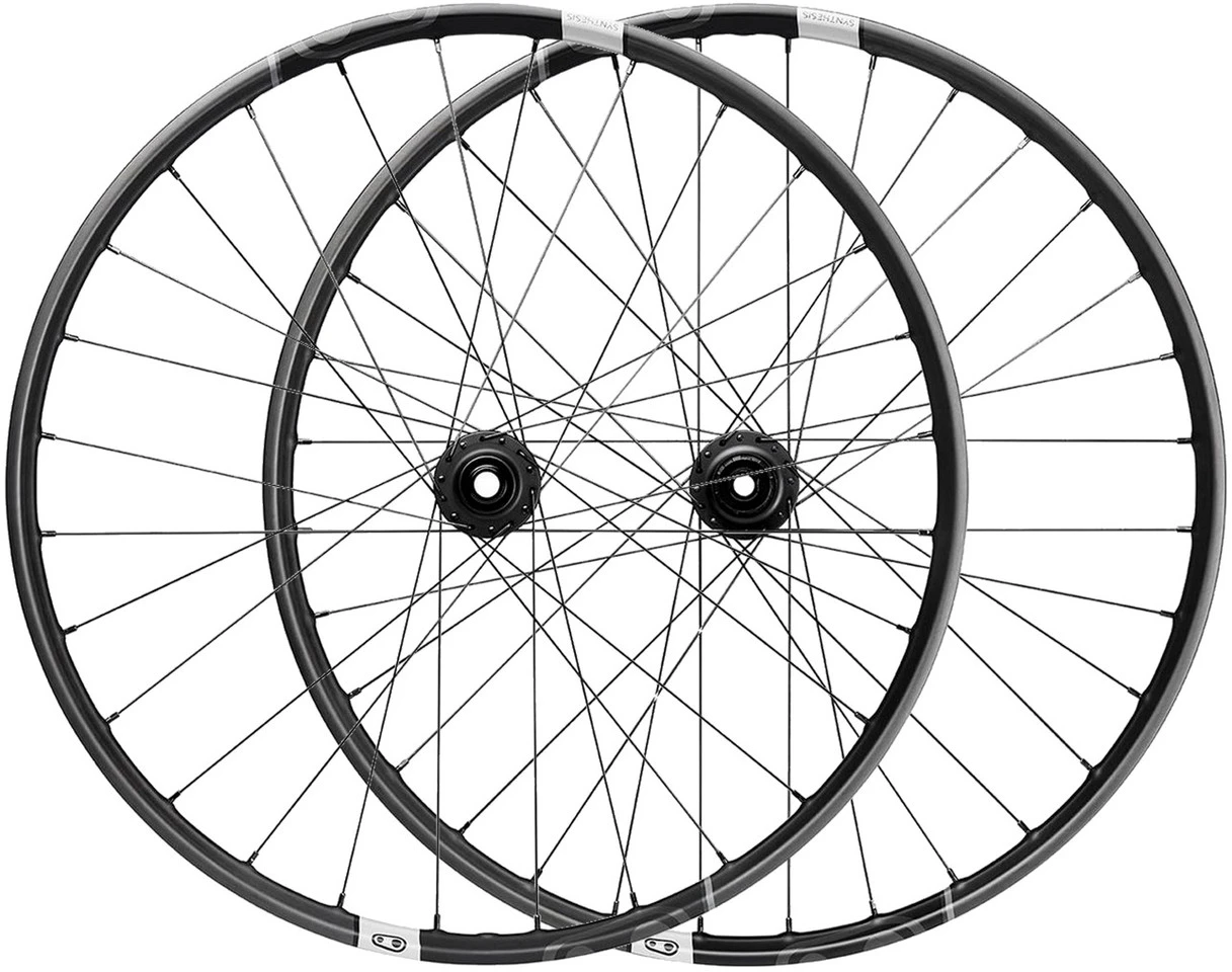Crankbrothers Synthesis E-MTB Alu Disc 6-Loch 27,5+ Boost Laufradsatz 1 Crankbrothers Synthesis E-MTB Alu Disc 6-Loch 27,5+ Boost Laufradsatz