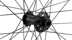 ZIPP 3ZERO MOTO ZM2 Carbon Disc 6-Loch Boost 27,5" Laufradsatz 8 ZIPP 3ZERO MOTO ZM2 Carbon Disc 6-Loch Boost 27,5" Laufradsatz -Fahrradzubehör 384510